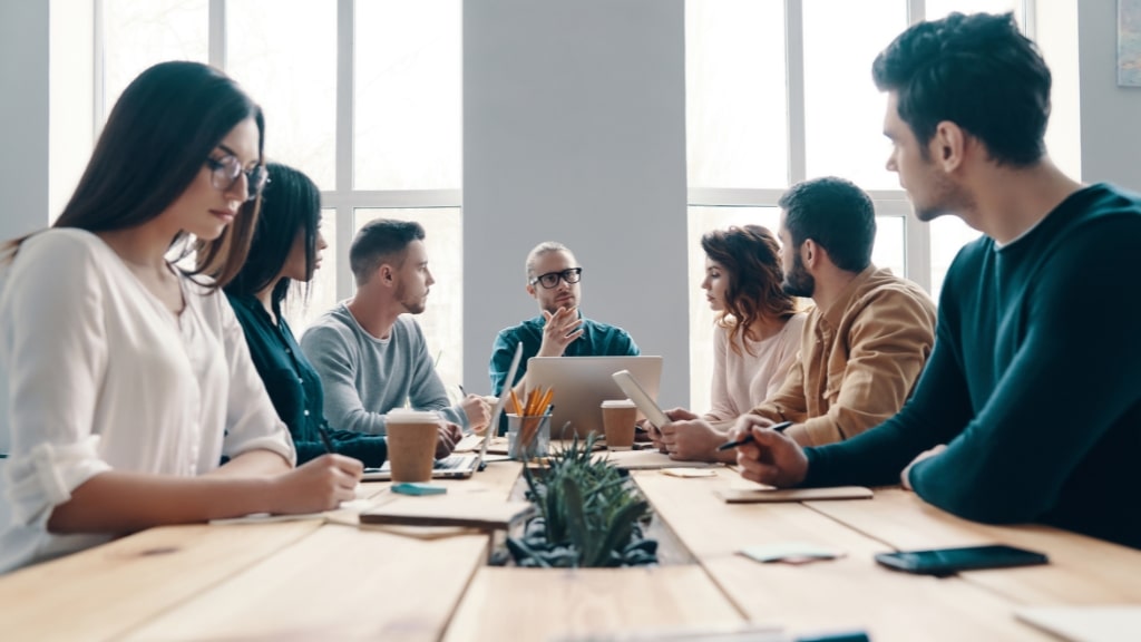 staff augmentation vs outsourcing